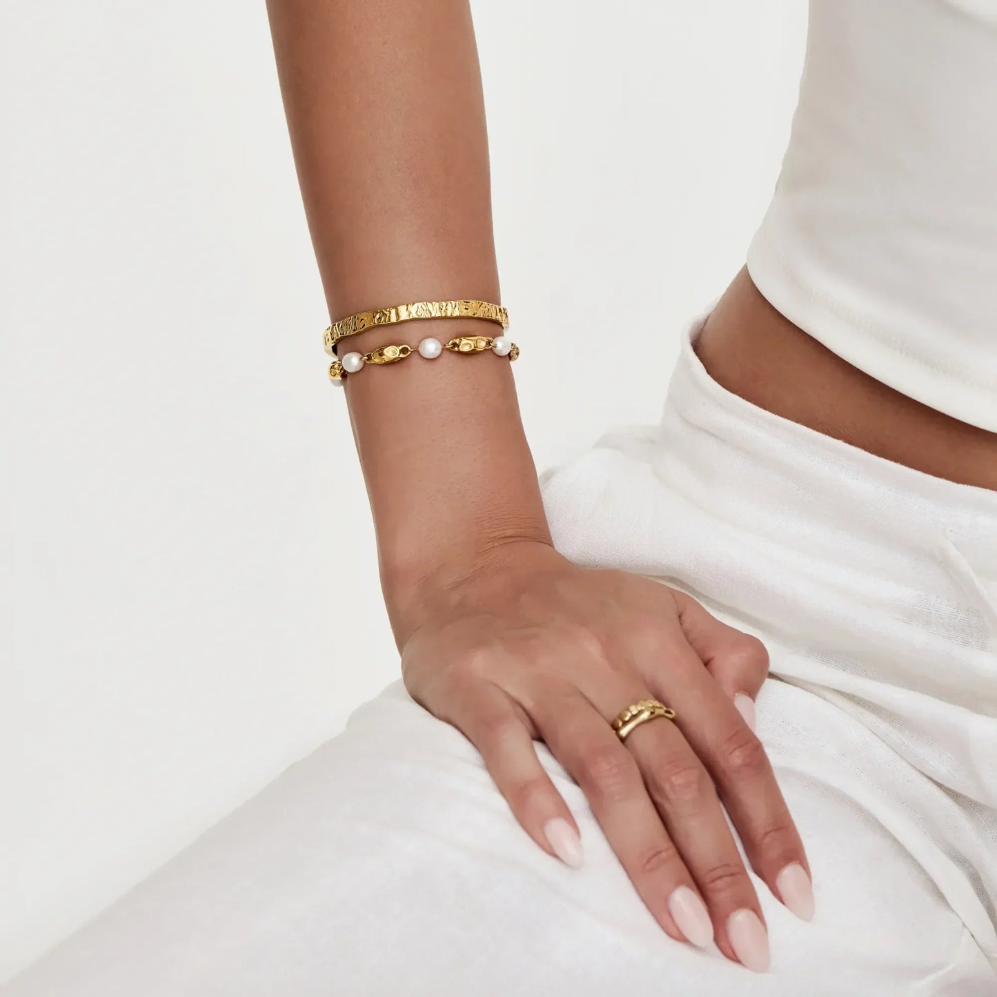 Molten Freshwater Pearl Bracelet